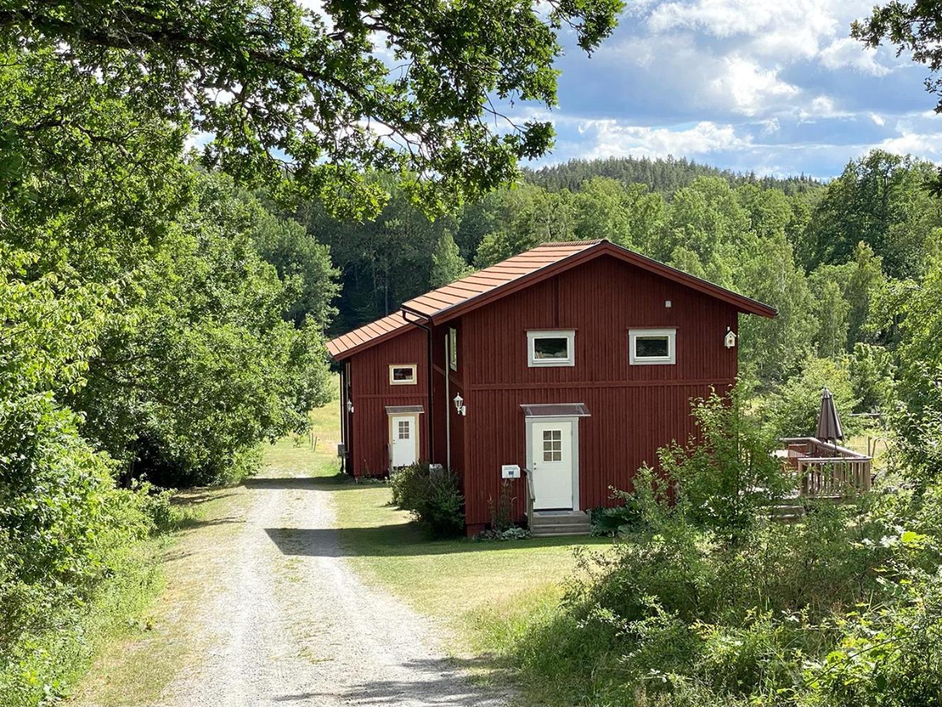 Haeradssaetter Gard 1 Guest House Valdemarsvik Exterior photo